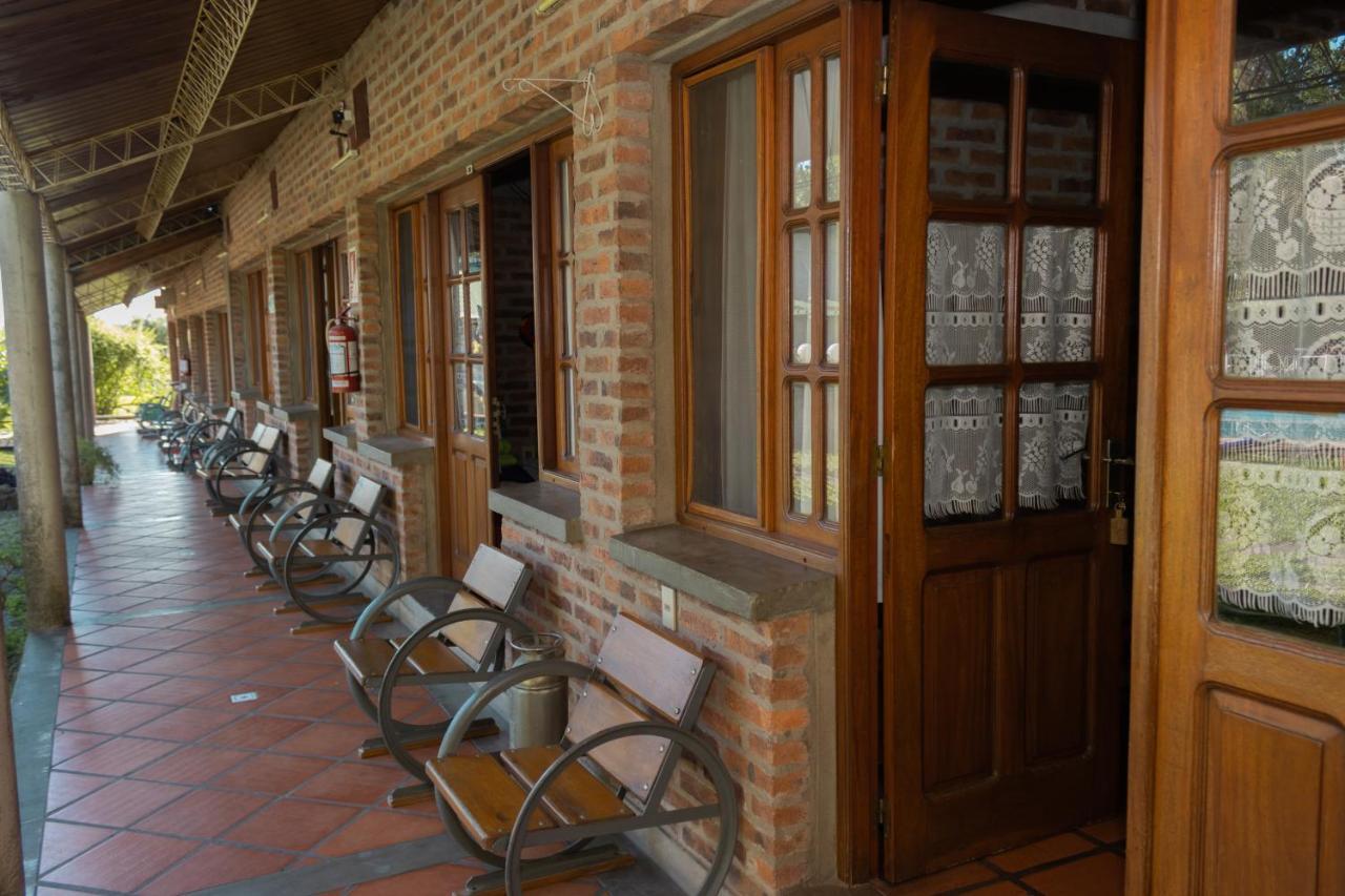 Hostal Canela ترماس دل دايمان المظهر الخارجي الصورة
